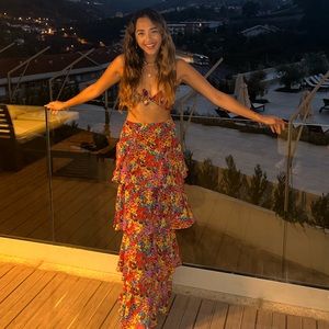 Meet the Posher, Siya